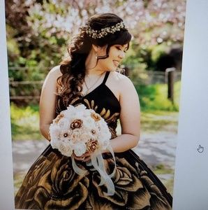 Meet your Posher, Amari